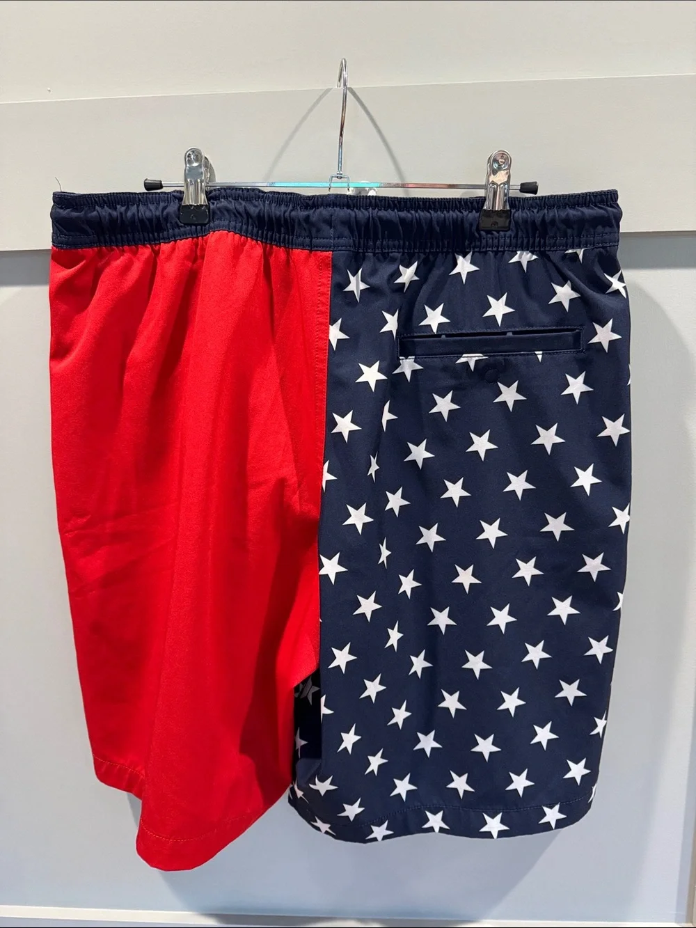 GAP men swim